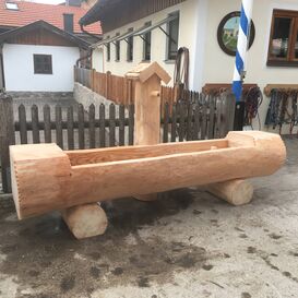 Lndlicher Alpen Baumstammbrunnen Trog aus Lrchenholz -...