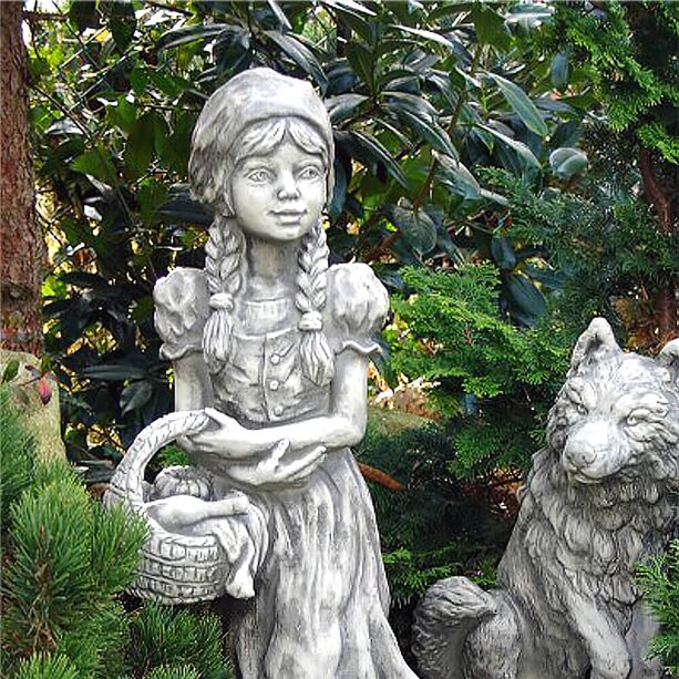 Mädchen Skulptur mit Korb aus Steinguss - Viseria