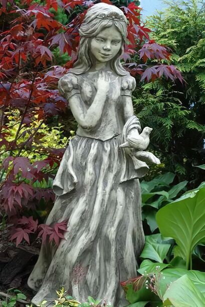Schöne Mädchen Steinskulptur für den Garten - Serefina