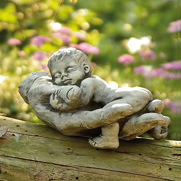 Steinfigur Kind mit Hand schlafend in antikgrau - Finnus