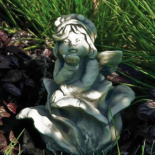 Wichtel Stein Gartenfigur mit Rosenblte - Phineus Rosas