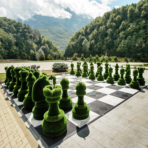 32-teiliges Schachfiguren Set - Topiary - GFK & Kunstrasen - Schach Set