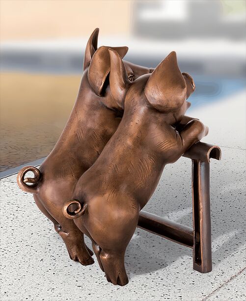 Bronzeskulptur fr den Garten - Schweine mit Zaun - Schweine
