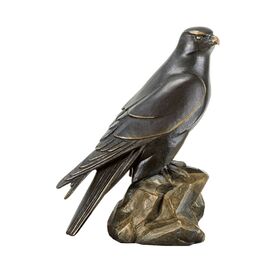 Weiblicher Falke aus Bronze als Gartenfigur - Gerfalke