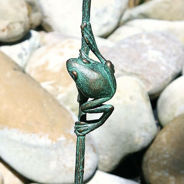 Besondere Tier Bronzeskulptur fr den Garten - Frosch auf Halm