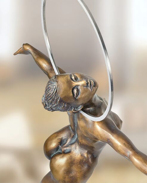 Bronze Aktskulptur Akrobatin in der Luft - limitiert - Ankaa