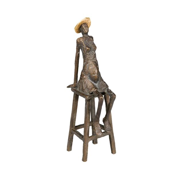 Bronzefrau sitzt auf Hocker - limitierte Edition - Frau mit Hut