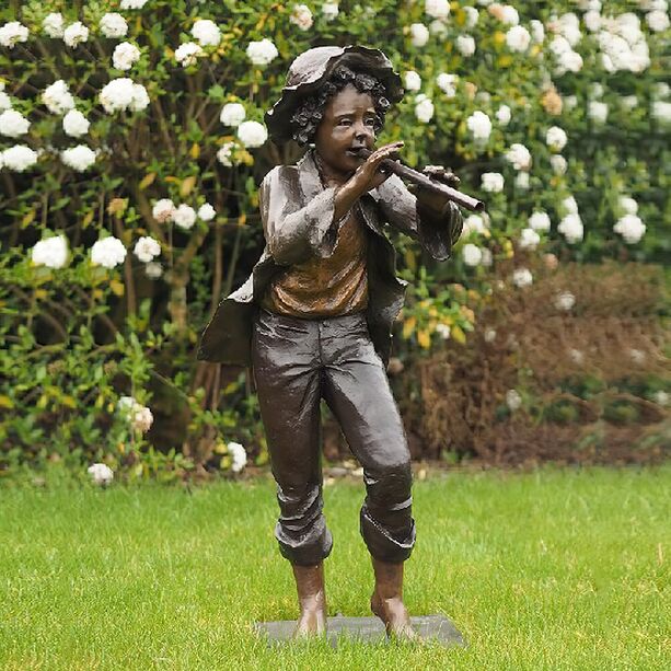 Jungenstatue mit Flte - Bronze Gartenfigur - Fltenspieler Eron