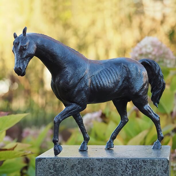 Outdoor Bronze Pferdefigur dunkelbraun - Gerono