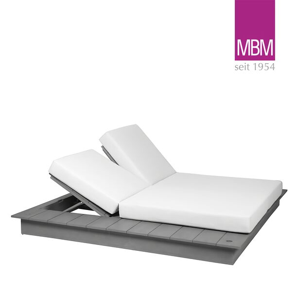 Doppelliege mit Polstern in Stone Grey von MBM - La Villa Day Bed Doppelliege