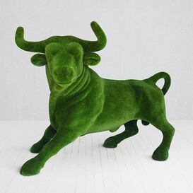 Lebensgroer Stier - Gartenfigur Topiary - The Bull