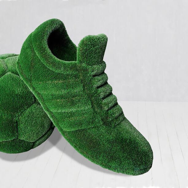 XXL Fuballschuh Topiary als auergewhnliche Gartendeko - Scarpa