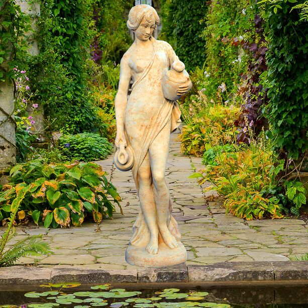 Garten Skulptur Frau mit Krug  - Loraine