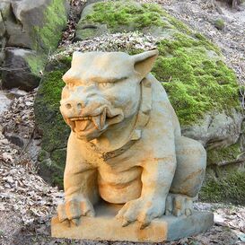 Grimmiger Gargoyle Figur mit Hund - Rex