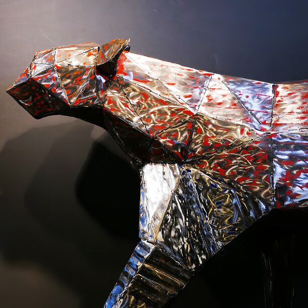 Gehende Panther Dekofigur aus recycelten lfssern - Kimon