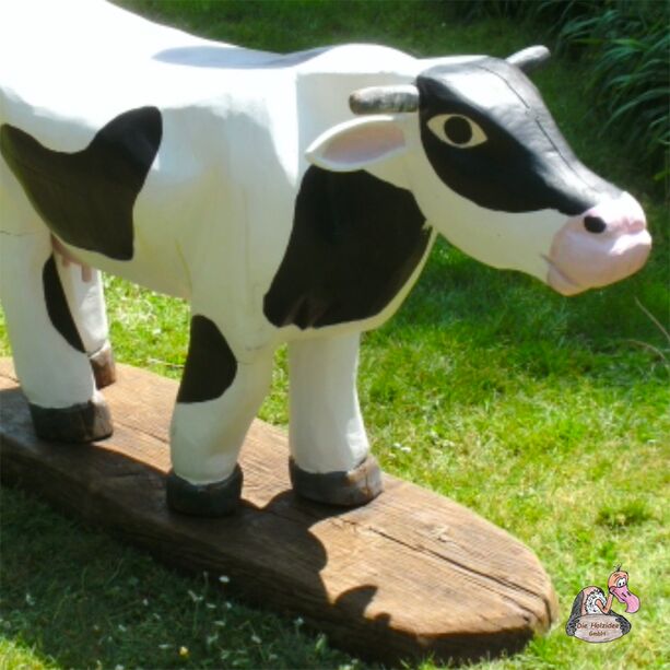 Bemalte Holzkuh Dekofigur für draußen - Die Holzidee - Bertha Kuh