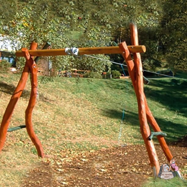 Seilbahn für den Abenteuer Spielplatz aus massiven Holzstämmen - Seilbahn