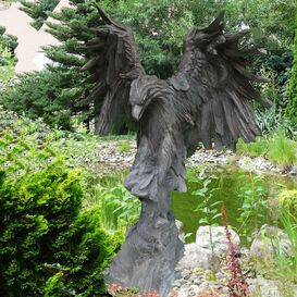 Imposante XXL Adler Gartenfigur aus Steinguss - Adelo