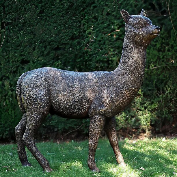 Alpaka Bronze Tierskulptur in Lebensgre fr den Garten - Alpaka Karl