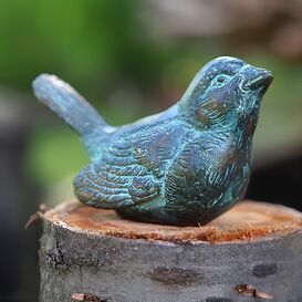 Sitzender Bronze Vogel mit trkiser Patina als...