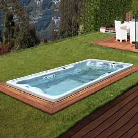 Groes Outdoor Swim Spa mit Massagefunktion fr Zuhause -...