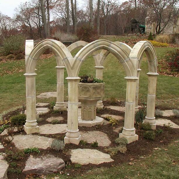 Antike 8-eckige Bogenskulptur fr Sitzecken aus Stein - Torquay Hall