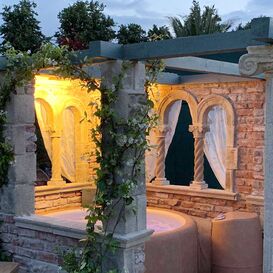 Groes Poolhaus als Pavillon mit ionischen Sulen &...