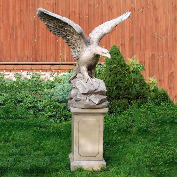 Majesttischer Adler aus Steinguss - wetterbestndige Vogel Skulptur - Aldo