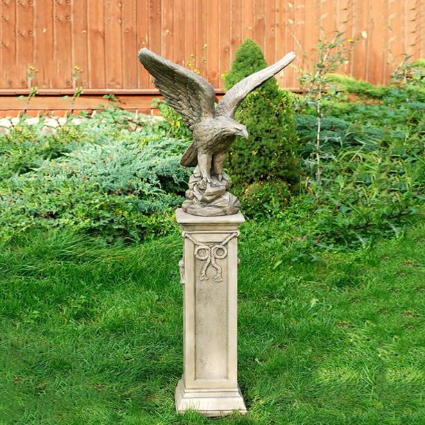 Vogel Dekoskulptur aus Steinguss - Adler mit ausgebreiteten Flgeln - Emiliano
