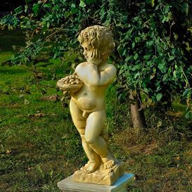 Kunstvolle Amorfigur aus Steinguss fr den Garten mit...