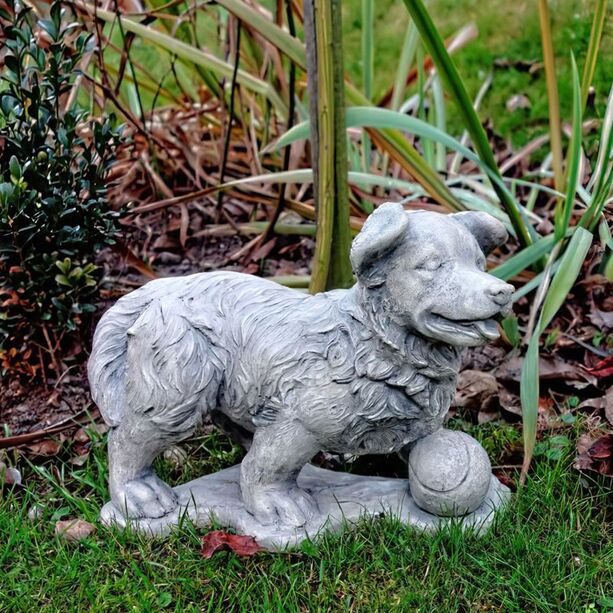 Verspielte Hunde Figur fr den Garten aus Steinguss - Corrado