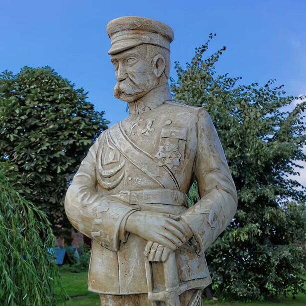 Offizier auf Sockel - Steinguss Soldaten Skulptur  - Raimondo