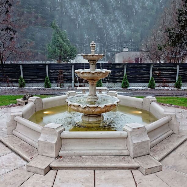 Kaskadenbrunnen mit bltenfrmigen Schalen - Brunnen Komplett Set inklusive Einfassung & Pumpe - Mirella