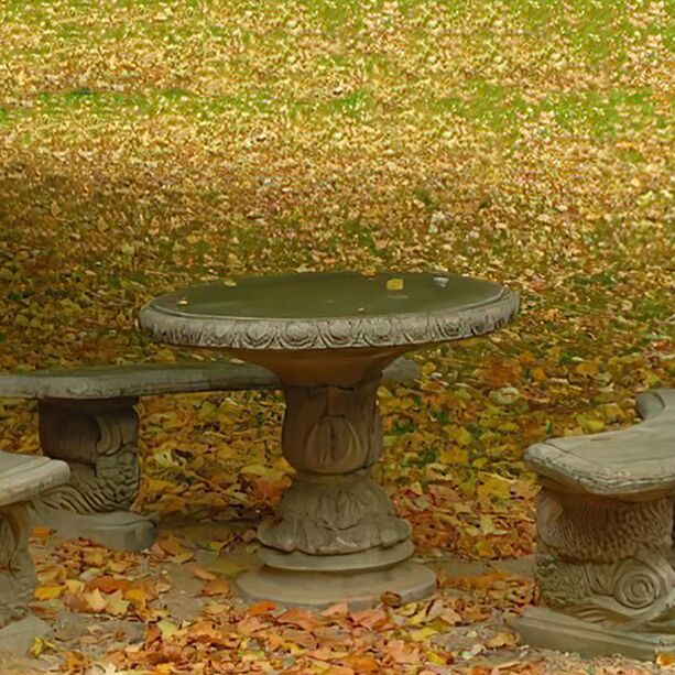 Romantische Sitzgruppe - Runder Steinguss Tisch und halbrunde Bnke mit Fisch Motiv - Semele