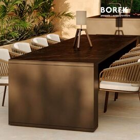 Langer Esstisch f�r die Outdoor Essecke von Borek - Jamie...
