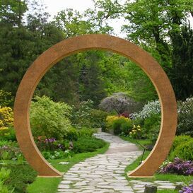 Gro�er Cortenstahl Torbogen f�r den Garten, den Park oder...
