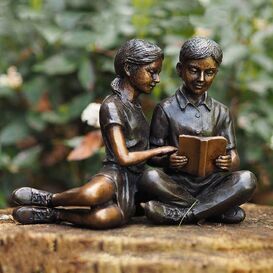 M�dchen & Junge lesen - Gartenfigur aus Bronze - Anna & Timo