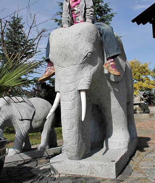 Großer Indischer Elefant Aus Steinguss – Frostsichere Gartenfigur, 44 Cm Hoch, 26 Kg, Grau