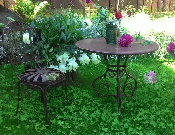 Bistro Garten Tisch rund aus Metall nostalgisch - Noelie