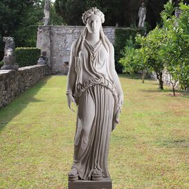 Historische Garten Skulptur aus Steinguss - Caryatid